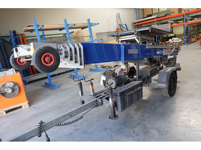 Ladderlift op aanhangwagen böcker - afbeelding 13 van  16