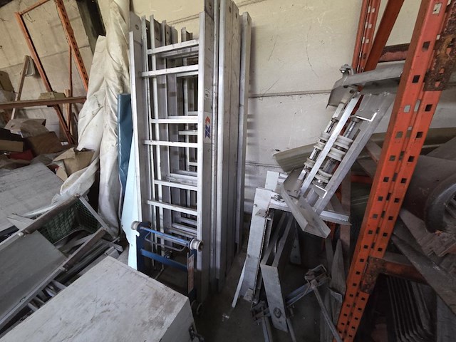 Ladderlift - afbeelding 1 van  9