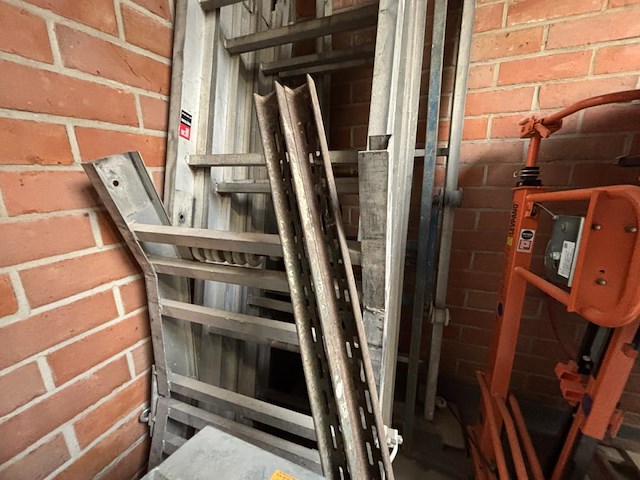 Ladderlift - afbeelding 3 van  5