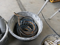 Ladders, bassins, elektrische verlengingen, balans van afvoerleidingen - afbeelding 4 van  8