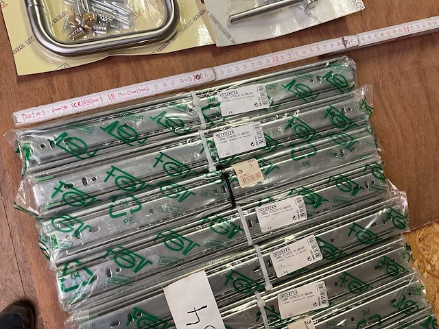 Lade geleiders - afbeelding 3 van  5