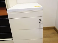 Ladeblok op wieltjes - afbeelding 1 van  6