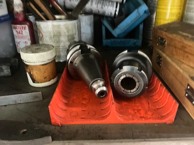 Ladekast met tools (2x) - afbeelding 9 van  20