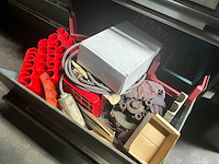 Ladekast met tools (2x) - afbeelding 16 van  20