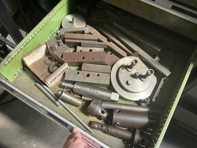 Ladekast met tools (2x) - afbeelding 20 van  20