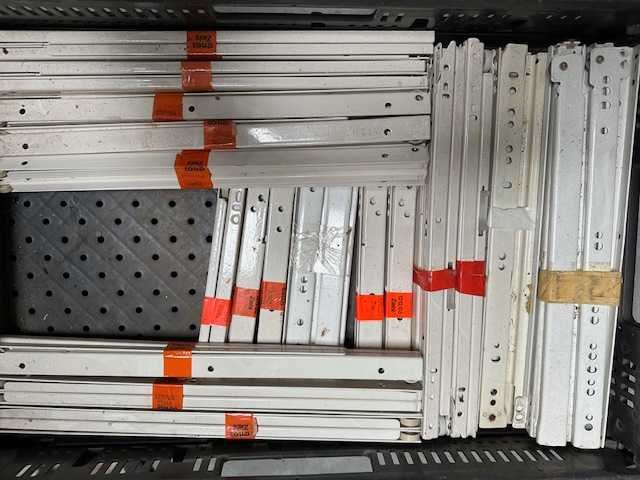 Ladenbeslag kasten - window frame & door - afbeelding 1 van  1