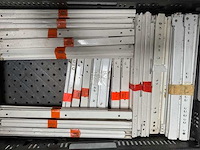 Ladenbeslag kasten - window frame & door - afbeelding 1 van  1
