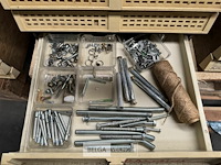 Ladenbox gevuld - afbeelding 1 van  5