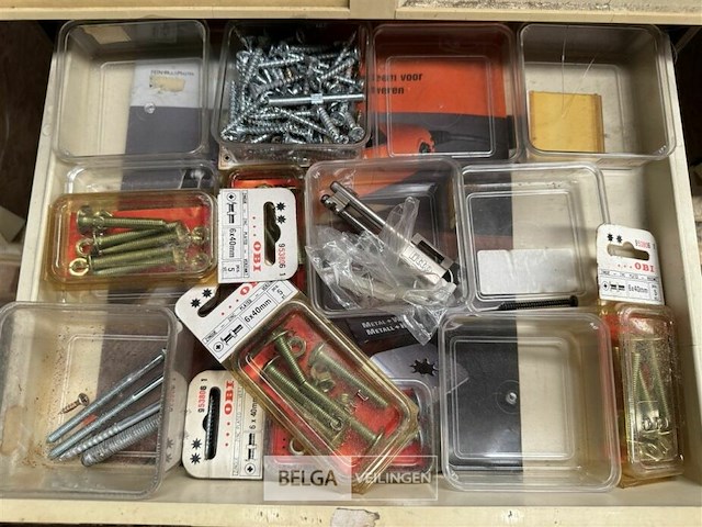 Ladenbox gevuld - afbeelding 3 van  5
