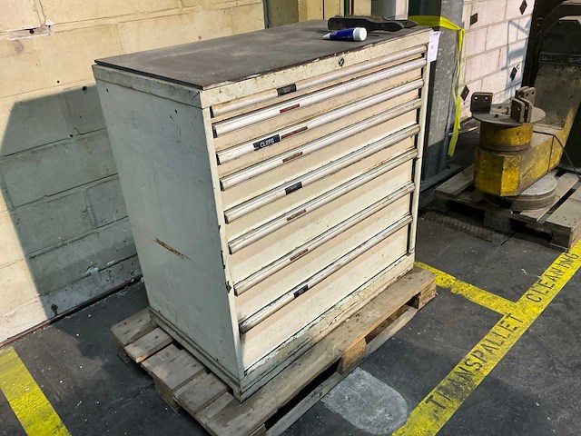 Ladenkast met inhoud - afbeelding 4 van  10