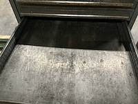 Ladenkast met inhoud - afbeelding 2 van  12