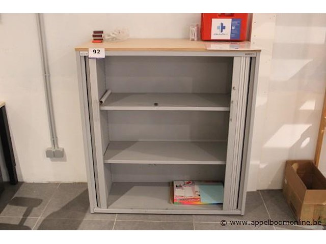 Lage dossierkast vv jaloeziedeuren - afbeelding 1 van  1