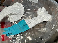 Lakeland asbestveilige kledij en asbestzakken - afbeelding 2 van  5