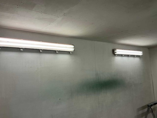 Lakinstallatie - afbeelding 6 van  10