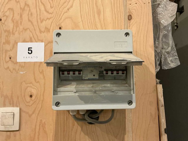 Lakinstallatie - afbeelding 7 van  10