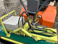 Lama-d onkruidverdelmachine met systeem van isoweed - afbeelding 7 van  52