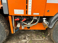 Lama-d onkruidverdelmachine met systeem van isoweed - afbeelding 20 van  52