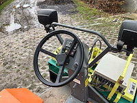 Lama-d onkruidverdelmachine met systeem van isoweed - afbeelding 37 van  52