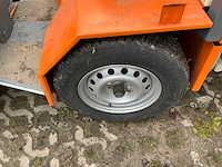 Lama-d onkruidverdelmachine met systeem van isoweed - afbeelding 47 van  52