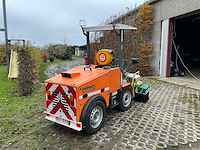 Lama-d onkruidverdelmachine met systeem van isoweed - afbeelding 45 van  52