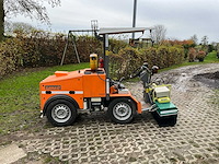 Lama-d onkruidverdelmachine met systeem van isoweed - afbeelding 49 van  52