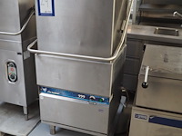 Lamber - afbeelding 1 van  10