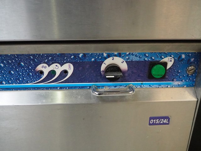 Lamber - afbeelding 5 van  6