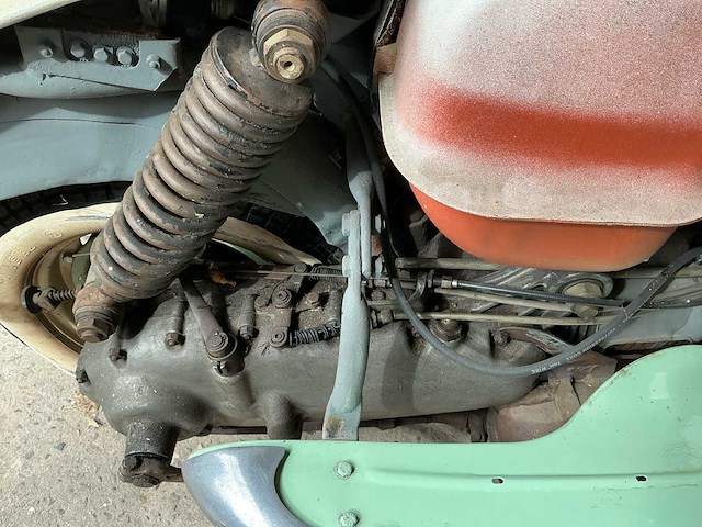 Lambretta innocenti motorfiets - afbeelding 9 van  20