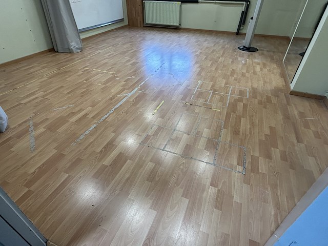 Laminaat - 38m² - afbeelding 1 van  2