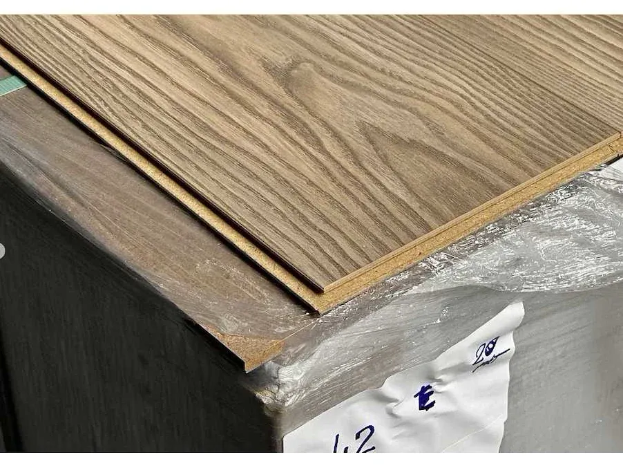 Laminaat en pvc vloeren