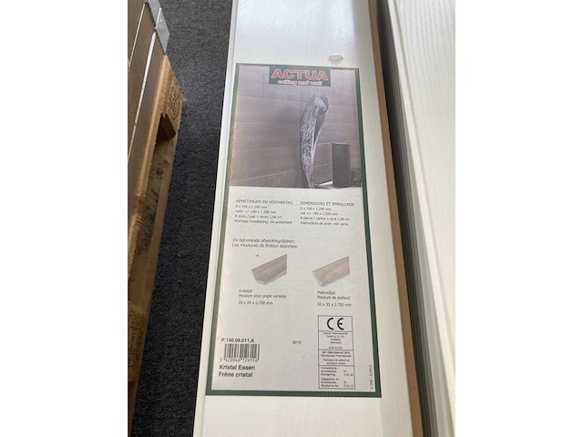 Laminaatvloer en muurbekleding - afbeelding 2 van  11