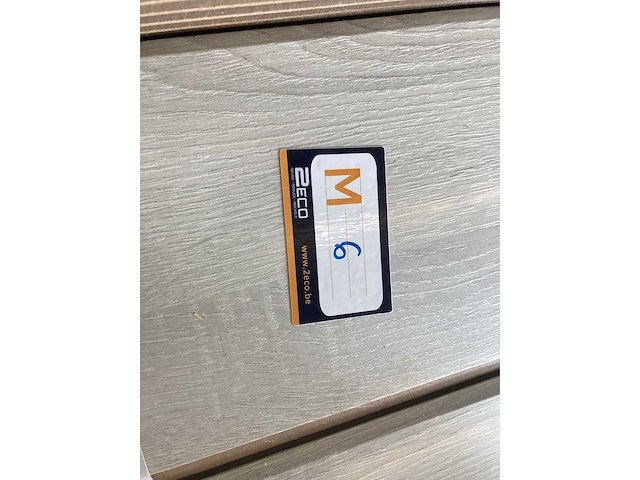 Laminaatvloer en muurbekleding - afbeelding 3 van  11