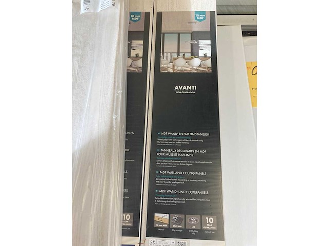 Laminaatvloer en muurbekleding - afbeelding 8 van  11