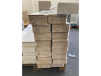 Laminaatvloer en muurbekleding - afbeelding 9 van  11