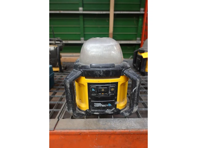Lamp dewalt - afbeelding 1 van  4