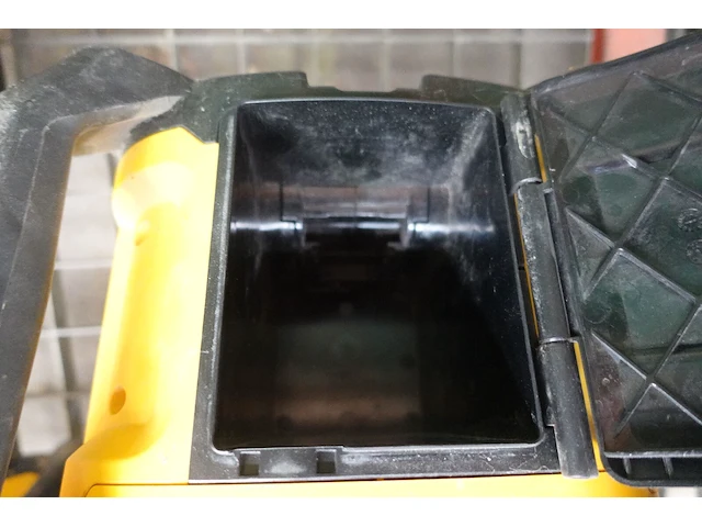 Lamp dewalt - afbeelding 4 van  4