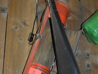 Lamp gemaakt in brandblusser - afbeelding 1 van  3