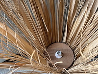 Lamp in riet - afbeelding 3 van  3