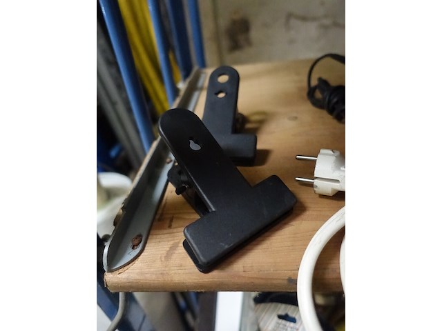 Lamp met klem en 2 klemmen - afbeelding 2 van  4