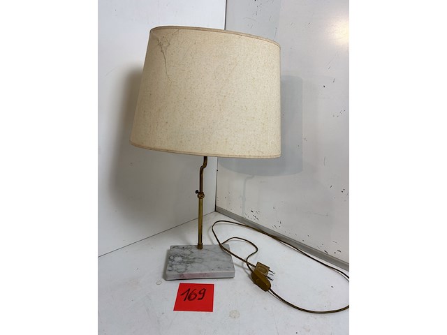 Lamp op marmeren voet - afbeelding 1 van  2