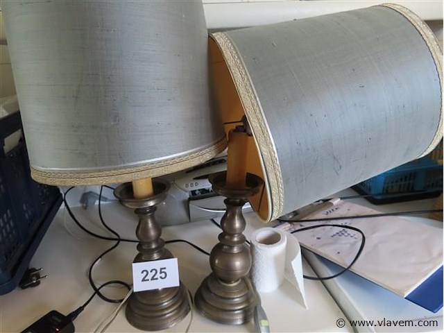 Lampen 2 stuks - afbeelding 1 van  2