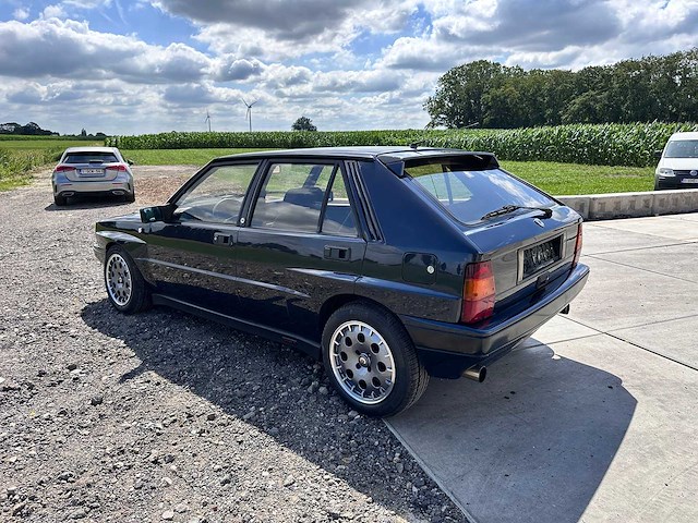 Lancia - delta integrale 16v - oldtimer - afbeelding 12 van  31