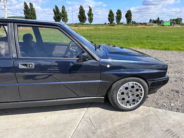 Lancia - delta integrale 16v - oldtimer - afbeelding 17 van  31