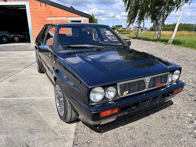 Lancia - delta integrale 16v - oldtimer - afbeelding 19 van  31