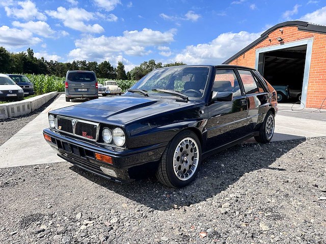Lancia - delta integrale 16v - oldtimer - afbeelding 1 van  31