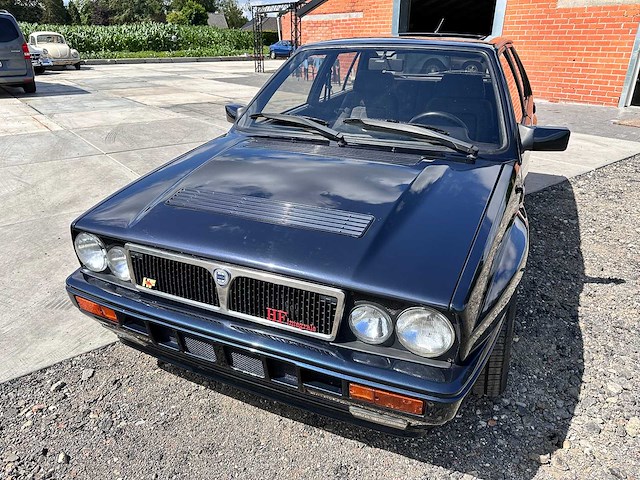 Lancia - delta integrale 16v - oldtimer - afbeelding 21 van  31