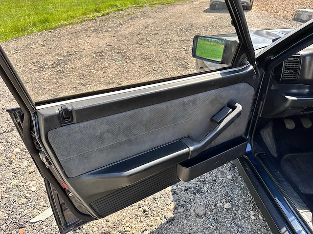 Lancia - delta integrale 16v - oldtimer - afbeelding 28 van  31