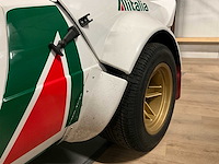 Lancia - gamma-replica van de stratos rallye - oldtimers > 15 - afbeelding 11 van  44