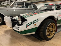 Lancia - gamma-replica van de stratos rallye - oldtimers > 15 - afbeelding 13 van  44