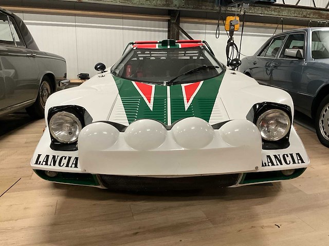 Lancia - gamma-replica van de stratos rallye - oldtimers > 15 - afbeelding 43 van  44